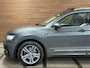 Volkswagen Tiguan 2.0 TSI 4Motion R-Line | Panorama | Keyless | LED | Elektrische Trekhaak | Winterpakket | 180pk