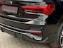 Audi Q3 35 TFSI 3x S Line Pano CarPlay ACC Ambiance Dodehoek