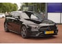 Mercedes-Benz A-klasse 180 Business Solution AMG+Led+Leder+Navigatie+Apple-CarePlay+Sfeer-verlichting+18"lmv = SUPER KANON !