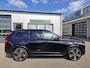 Volvo XC90 T8 Recharge AWD R-Design met Lounge Pack (audio installatie premium, elektrisch glazen schuif-/kanteldak, head-up display, rondomzicht camera)