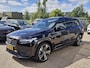 Volvo XC90 T8 Recharge AWD R-Design met Lounge Pack (audio installatie premium, elektrisch glazen schuif-/kanteldak, head-up display, rondomzicht camera)
