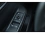 CUPRA Born Essential 62 kWh | Parkeersensoren | Climate Control | Sportstoelen | Privacy Glas | LED Koplampen | DAB | Apple Carplay | Android Auto