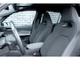 CUPRA Born Essential 62 kWh | Parkeersensoren | Climate Control | Sportstoelen | Privacy Glas | LED Koplampen | DAB | Apple Carplay | Android Auto