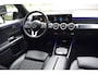 Mercedes-Benz GLB 200 Premium Plus 7p. AUTOM/CRUISE/NAVI/AIRCO-ECC/CARPLAY/TREKH/CAMERA/BLUETOOTH/PDC V+A/LMW 19"/VERW STOELEN/USB