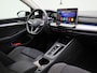 Volkswagen Golf 1.5 eHybrid Life Edition 204 PK| Origineel Nederlands | 360 Camera | Dodehoekdetectie | 18 Inch Velgen | Apple Carplay | Parkeersensoren | Buitenspiegels Elektrisch Inklapbaar | Sfeerverlichting