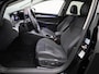 Volkswagen Golf 1.5 eHybrid Life Edition 204 PK| Origineel Nederlands | 360 Camera | Dodehoekdetectie | 18 Inch Velgen | Apple Carplay | Parkeersensoren | Buitenspiegels Elektrisch Inklapbaar | Sfeerverlichting
