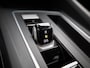Volkswagen Golf 1.5 eHybrid Life Edition 204 PK| Origineel Nederlands | 360 Camera | Dodehoekdetectie | 18 Inch Velgen | Apple Carplay | Parkeersensoren | Buitenspiegels Elektrisch Inklapbaar | Sfeerverlichting
