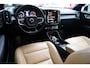 Volvo XC40 2.0 T4 Inscription LEER STOELVERW. HARMAN&KARDON CARPLAY KEYLESS NAVI PDC 18''LMV NAP