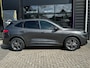 Ford Kuga 2.5 PHEV 225 PK ST-Line X | SOH 95,5%| HEAD UP DISPLAY| ADAPTIEVE CRUISE CONTROL| HALF LEER/HALF ALCANTARA| MATRIX LED| DODEHOEK DETECTIE| STUUR, STOEL, VOORRUIT EN ACHTERBANKVERWARMING| ELEK. ACHTERKLEP| ELEK. VERTSELBARE BESTUURDERSSTOEL| CAMERA V+A| EERSTE EIGENAAR| DEALER ONDERHOUDEN|