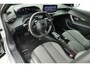 Peugeot e-2008 EV Allure 54 kWh Afn. Trekhaak Carplay Navi Camera