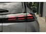 Peugeot e-2008 EV Allure 54 kWh Afn. Trekhaak Carplay Navi Camera