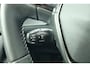 Peugeot e-2008 EV Allure 54 kWh Afn. Trekhaak Carplay Navi Camera