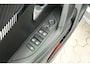Peugeot e-2008 EV Allure 54 kWh Afn. Trekhaak Carplay Navi Camera