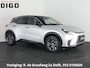 Lexus LBX 1.5 Business Line Bi-Tone 2WD | Dodehoek detectie | Stuur- & Stoelverwarming | Navigatie | Parkeersensoren