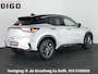 Lexus LBX 1.5 Business Line Bi-Tone 2WD | Dodehoek detectie | Stuur- & Stoelverwarming | Navigatie | Parkeersensoren