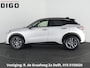 Lexus LBX 1.5 Business Line Bi-Tone 2WD | Dodehoek detectie | Stuur- & Stoelverwarming | Navigatie | Parkeersensoren