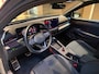 Volkswagen T-Roc 1.5 eTsi R-Line First Edition|Pano|Matrix|Keyless|H&K|HUD|360|