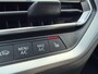 BMW 3-Serie 320i xDrive High Executive Edition | Navigatie | Head-Up Display | DAB | Privacy Glass | Lederen Bekleding |