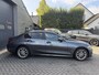 BMW 3-Serie 320i xDrive High Executive Edition | Navigatie | Head-Up Display | DAB | Privacy Glass | Lederen Bekleding |
