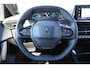 Peugeot e-2008 EV Style 50 kWh SOH 97,3 % | Cruise Control | Apple Carplay & Android Auto | Parkeercamera | Climate Control