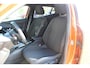 Peugeot e-2008 EV Style 50 kWh SOH 97,3 % | Cruise Control | Apple Carplay & Android Auto | Parkeercamera | Climate Control