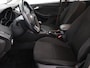 Ford Focus Wagon 1.0 Trend Trend 100PK/74KW Trekhaak, cruise met ASLD, apple carplay/android auto, Parkeersensor achter Een ruime auto die ideaal is voor dagelijks gebruik. Dankzij de ruime kofferbak is er genoeg plek voor bagage en boodschappen. De auto rijdt comfortabel en is voorzien van een zuinige 1.0 ben