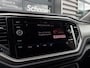 Volkswagen T-Roc 1.5 TSI 150 pk Style | Trekhaak | Stoelverwarming | Cruise control adaptief | Stoel verwarming |
