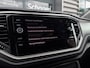 Volkswagen T-Roc 1.5 TSI 150 pk Style | Trekhaak | Stoelverwarming | Cruise control adaptief | Stoel verwarming |