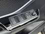 Toyota C-HR / C-HR+ 1.8 Hybrid Dynamic | Trekhaak | Dodehoek detectie | Stoel-/stuurverwarming | Apple Carplay / Android Auto | Keyless | Adaptive Cruise | Clima | Parkeersensoren voor/achter | Camera | LED | 18 inch