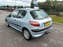 Peugeot 206 1.4 Gentry D-RIEM RECENT VERVANGEN!