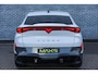 CUPRA Tavascan 82 kWh Endurance | Warmtepomp | Stoelverwarming | Achteruitrijcamera | Parkeersensoren | Parkeerassistent | Keyless Entry | Elektrische Achterklep | Cruise Control Adaptief | Dodehoekdetectie | Navigatie | Apple Carplay | Android Auto | Lichtmetalen Velgen 19 inch