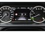 Land Rover Defender 110 2.0 P400e SE Luchtvering Panodak El.Trekhaak 360°cam Meridiansound LED Stoel el.+memo 20inch Carplay