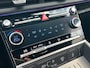 Hyundai Santa Fe 1.6 T-GDI PHEV 252pk Black Line 4WD 7p. | Draadloos carplay | Trekhaak | Premium Audio | Stoelventilatie | Bestuurdersstoel met geheugen | Head-up display | Leder | 360 graden camera | Stoelverwarming