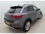 Volkswagen T-Roc 1.0 TSI Life Business 110 PK | Navigatie | Camera | Parkeersensoren | Stoelverwarming | Adaptive Cruise Control | Digital Cockpit Pro | Climate Control | LED |