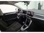 Volkswagen T-Roc 1.0 TSI Life Business 110 PK | Navigatie | Camera | Parkeersensoren | Stoelverwarming | Adaptive Cruise Control | Digital Cockpit Pro | Climate Control | LED |