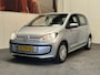 Volkswagen Up! 1.0 MOVE UP 5 DEURS! BLUEMOTION NAVIGATIE BLUETOOTH TELEFOON MEDIA VOORBEREIDING ELEK. RAMEN VOOR AIRCO ZEER MOOI !!