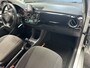 Volkswagen Up! 1.0 MOVE UP 5 DEURS! BLUEMOTION NAVIGATIE BLUETOOTH TELEFOON MEDIA VOORBEREIDING ELEK. RAMEN VOOR AIRCO ZEER MOOI !!