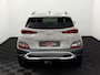 Hyundai Kona 1.6 GDI HEV Fashion Camera, Navi, Cruise control, Keyless start, Clima, Lichtmetalen velgen, Apple carplay, 12V BATT