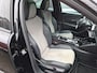 Peugeot e-2008 EV GT Pack 50 kWh | Fase 3 laden | Panorama/schuifdak | Stoelverwarming | All season | 18 Inch | NL auto |