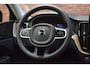 Volvo XC60 T6 350PK Plug-in hybrid AWD Ultra Dark | Luchtvering | Trekhaak | HUD | 360 camera | Panoramadak |