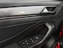 Volkswagen T-Roc 1.5 TSI Life 150 PK Automaat / Navigatie full map / Adaptive cruise / Apple CarPlay / etc..