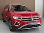 Volkswagen T-Roc 1.5 TSI Life 150 PK Automaat / Navigatie full map / Adaptive cruise / Apple CarPlay / etc..