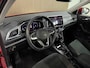 Volkswagen T-Roc 1.5 TSI Life 150 PK Automaat / Navigatie full map / Adaptive cruise / Apple CarPlay / etc..
