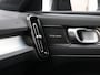 Volvo XC40 B4 AUT(7) PLUS DARK SCHUIFDAK HARMAN KARDON TREKHAAK CAMERA
