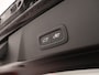 Volvo XC40 B4 AUT(7) PLUS DARK SCHUIFDAK HARMAN KARDON TREKHAAK CAMERA