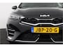 Kia Ceed Sportswagon 1.5 T-GDi GT-Line - Adaptive Cruise - Climate Control - Stoel/Stuurverwarming - Schuif/Kanteldak - Navigatie - Apple Carplay/Android Auto - Fabrieksgarantie tot 08-2032