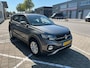 Volkswagen T-Cross 1.0 TSI 95pk Life / Navigatie / LM 16 inch / Parkeersensoren / Volaut Airco /