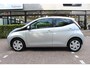 Toyota Aygo 1.0 VVT-i x-play | Rijklaar | Airco | Camera | Bluetooth | Mistlampen | NL-auto