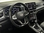 Volkswagen T-Roc 1.5 TSI Style | PANO | NAVI | STOELVERWARMING | ACC |