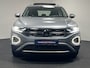Volkswagen T-Roc 1.5 TSI Style | PANO | NAVI | STOELVERWARMING | ACC |